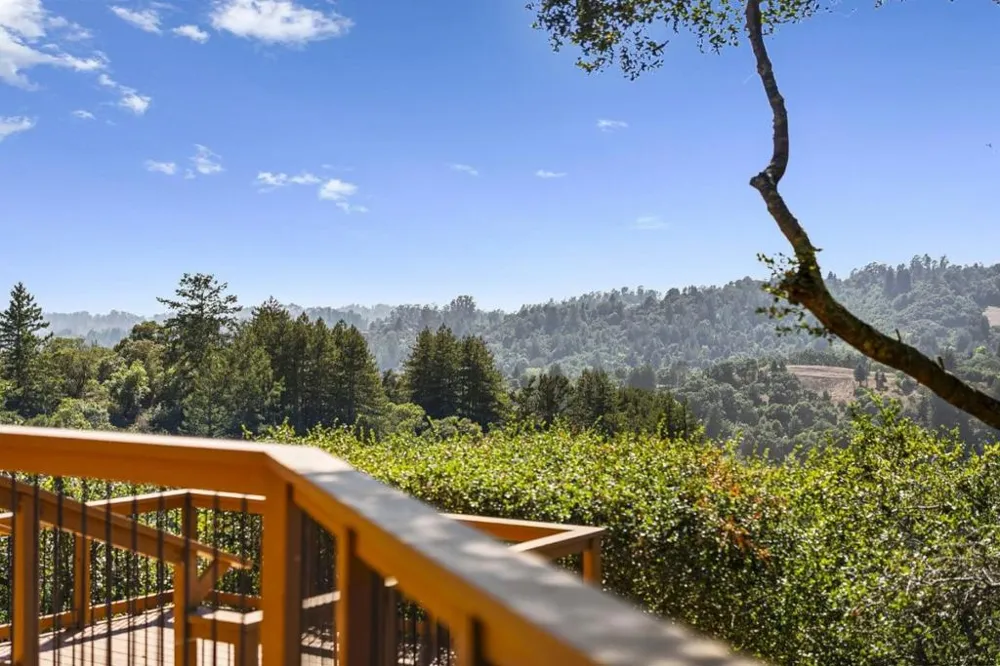 50 Magnifico Vita Lane Watsonville, CA 95076