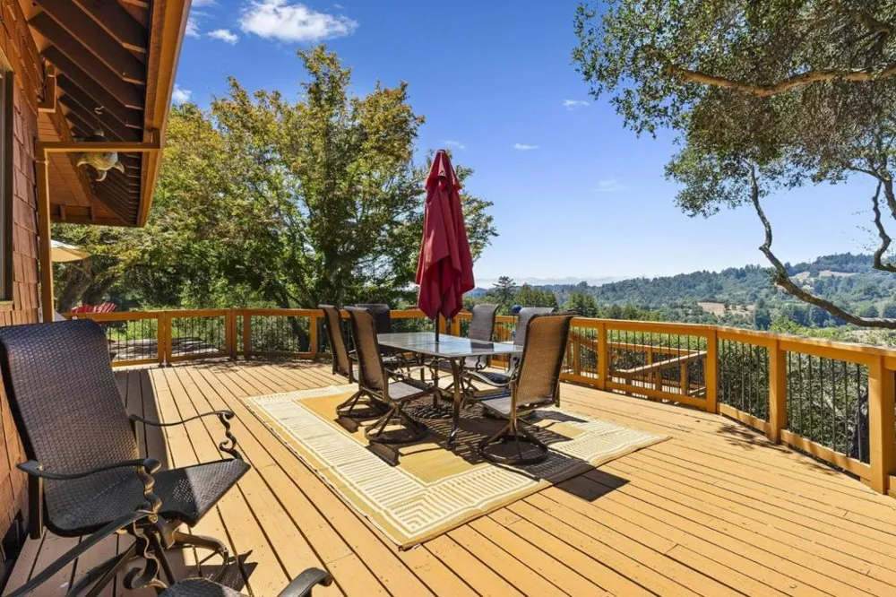 50 Magnifico Vita Lane Watsonville, CA 95076