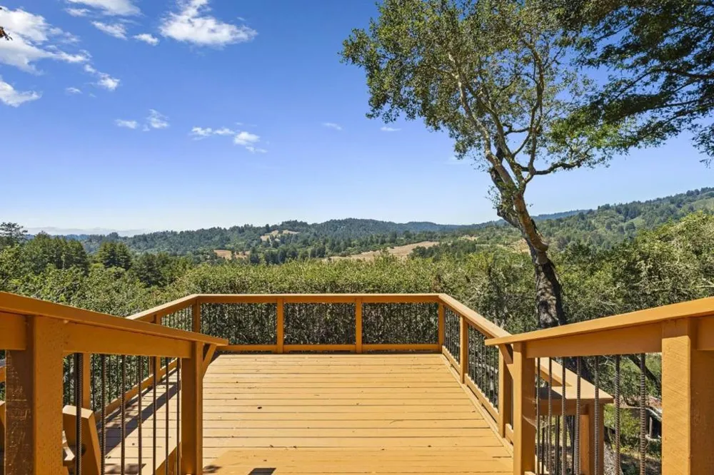 50 Magnifico Vita Lane Watsonville, CA 95076