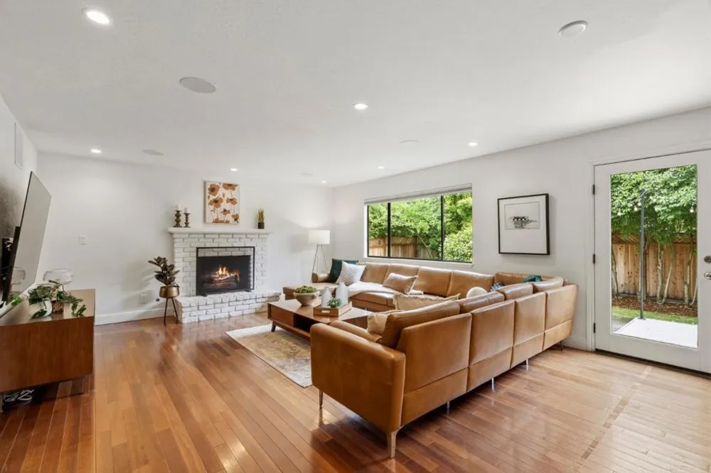 105 Quarry Lane Santa Cruz, CA 95060