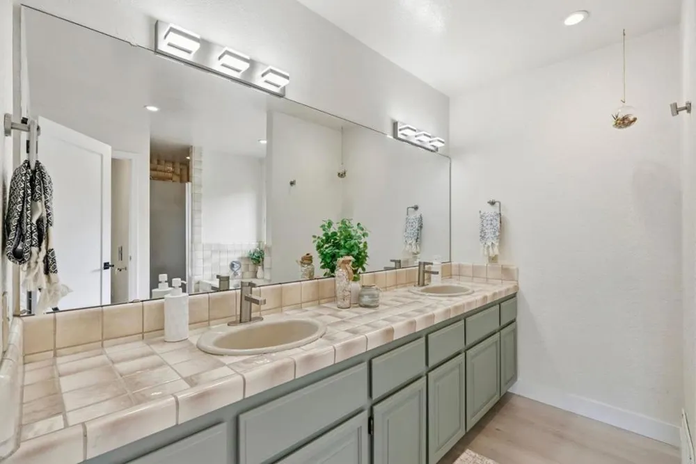 105 Quarry Lane Santa Cruz, CA 95060