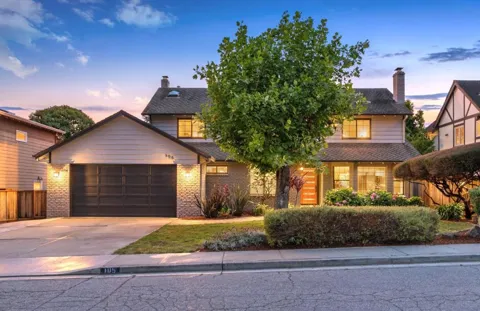 105 Quarry Lane