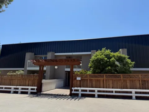 675 Sharon Park Drive #321