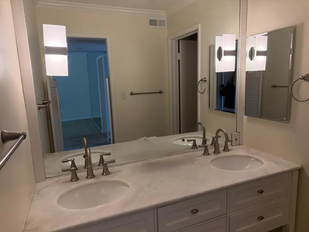 675 Sharon Park Drive #321 Menlo Park, CA 94025