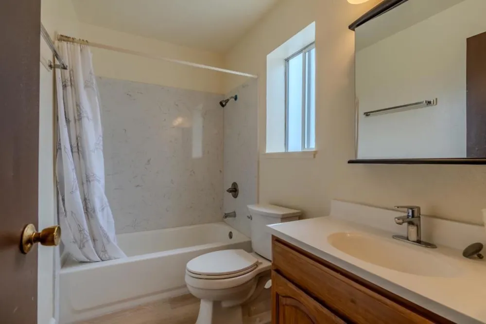 580 Lisbon Street #6 Daly City, CA 94014