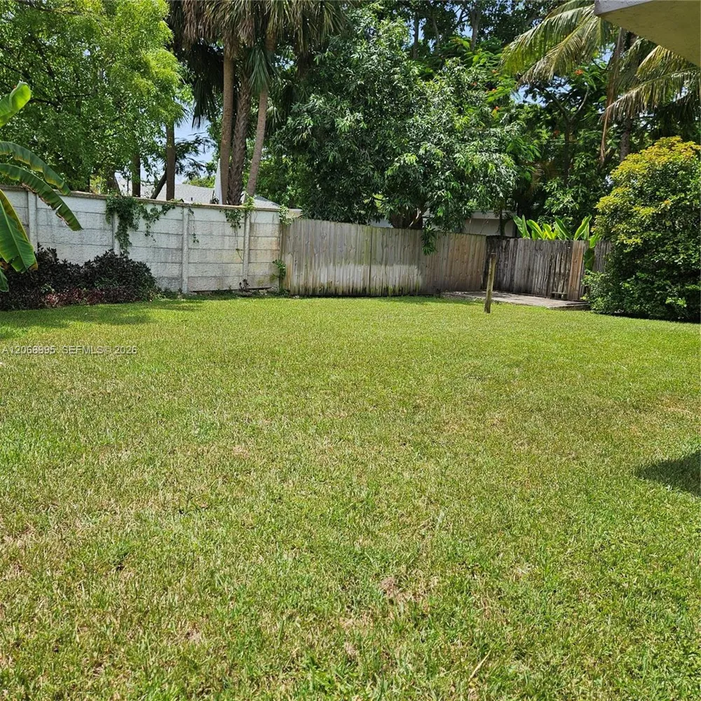 1008 NE 34th Ct #A Oakland Park, FL 33334