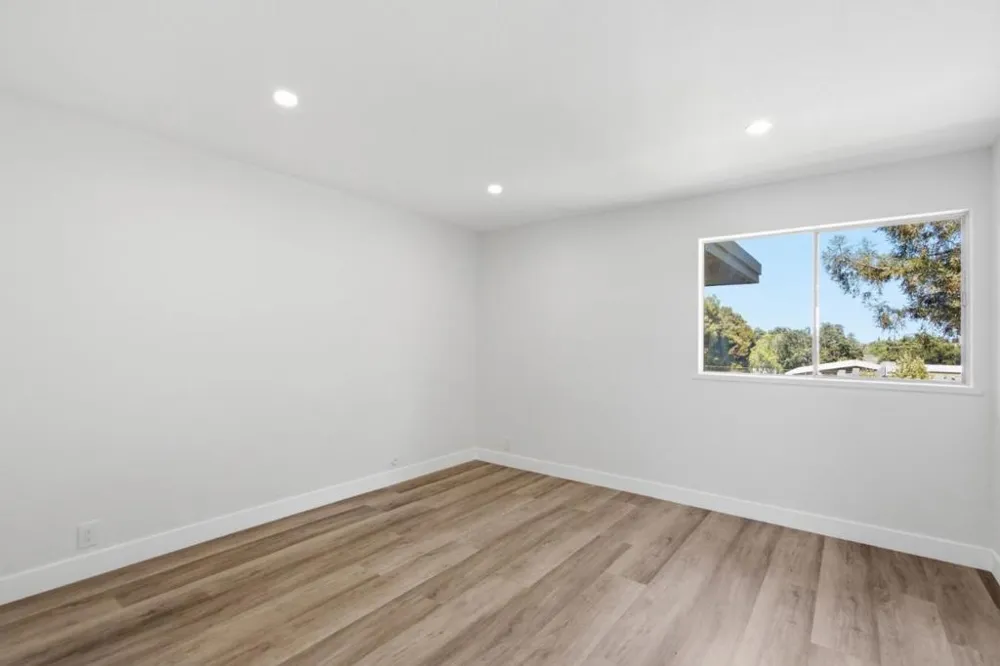 1458 Hudson Street #302 Redwood City, CA 94061