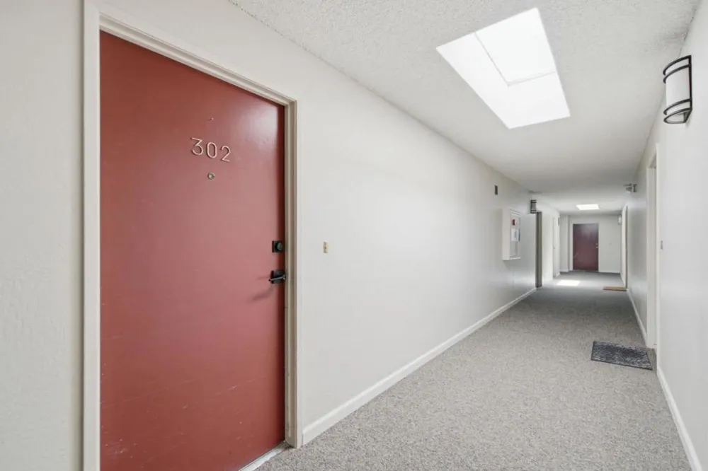 1458 Hudson Street #302 Redwood City, CA 94061