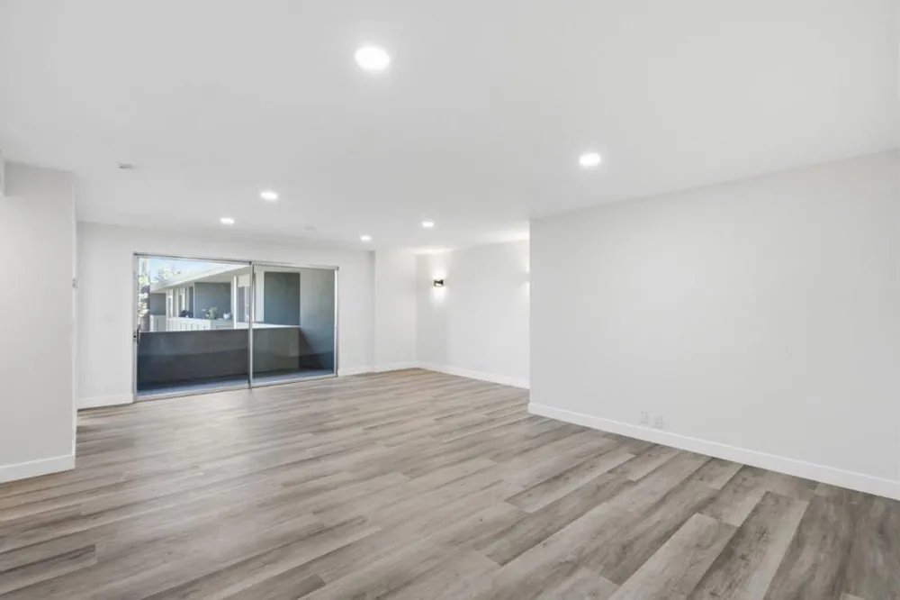1458 Hudson Street #302 Redwood City, CA 94061