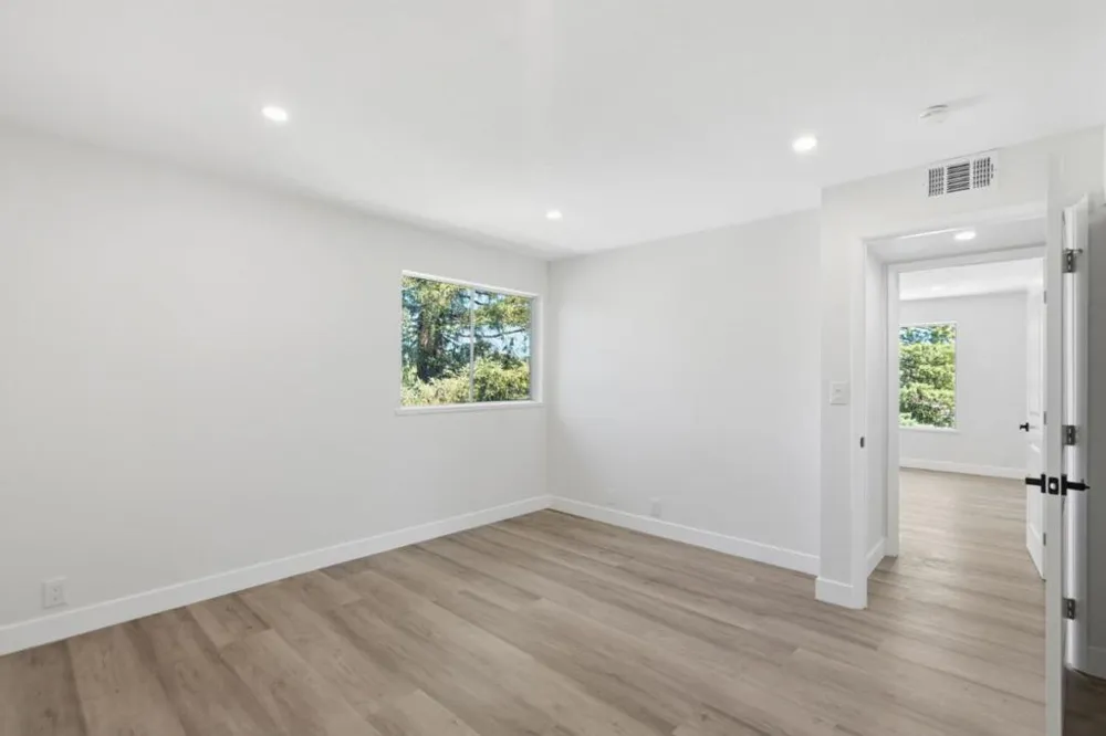 1458 Hudson Street #302 Redwood City, CA 94061