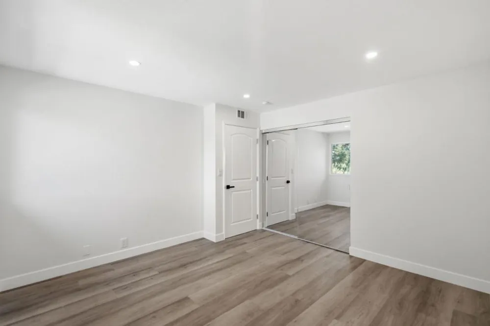 1458 Hudson Street #302 Redwood City, CA 94061
