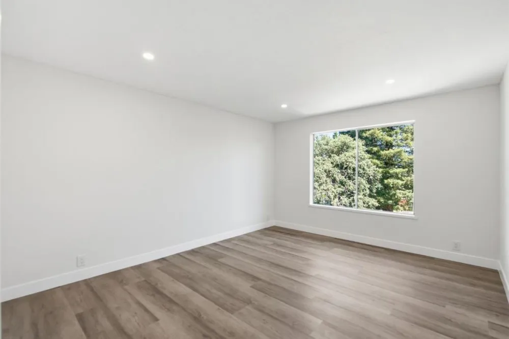 1458 Hudson Street #302 Redwood City, CA 94061