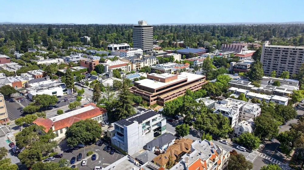 640 Waverley Street Palo Alto, CA 94301
