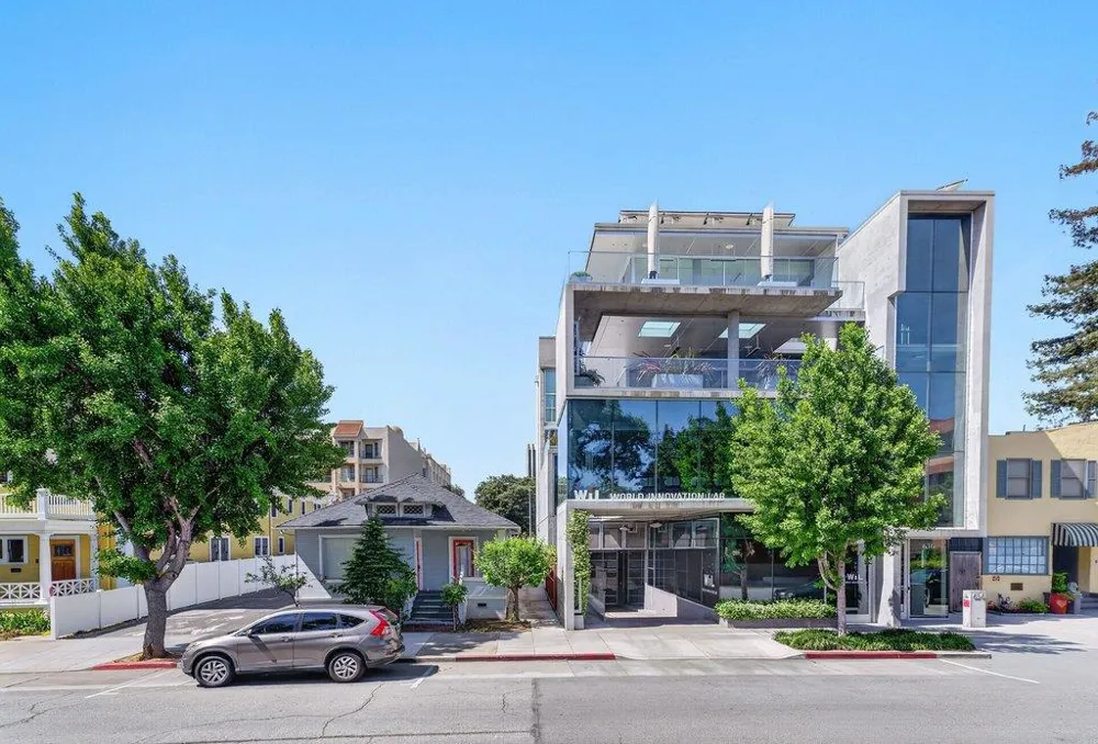 640 Waverley Street Palo Alto, CA 94301