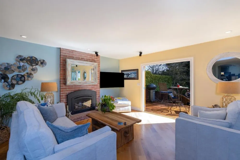 514 Humes Avenue Aptos, CA 95003