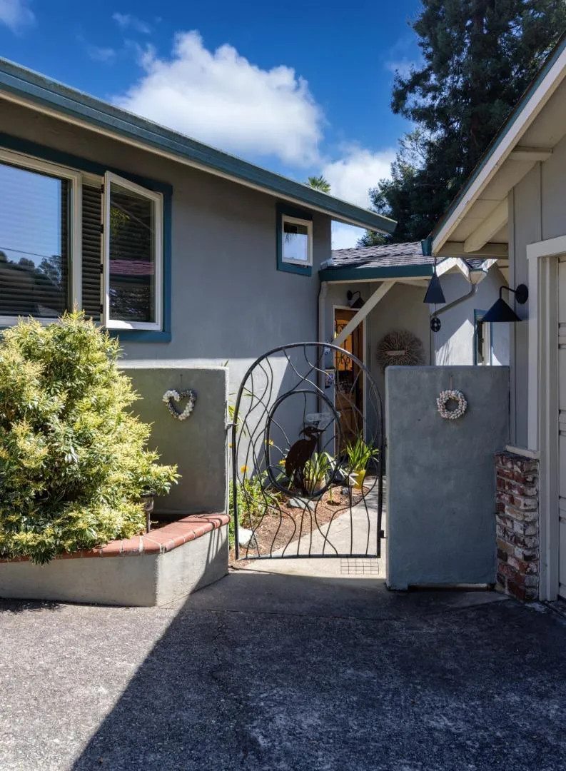 514 Humes Avenue Aptos, CA 95003