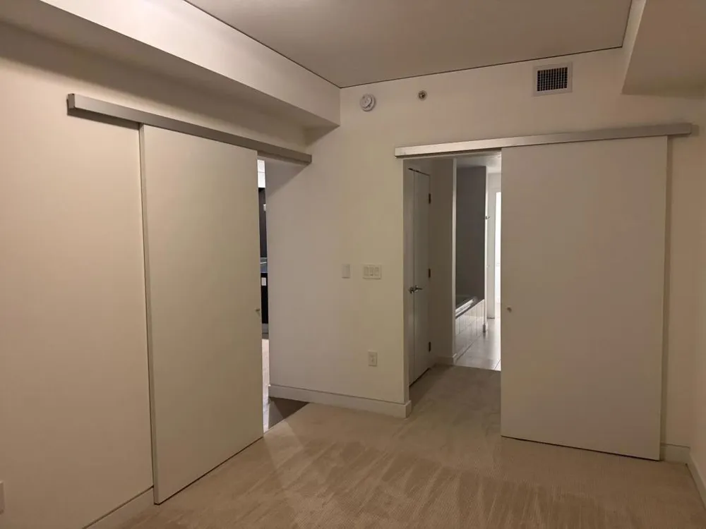 9 Macarthur Place Santa Ana, CA 92707