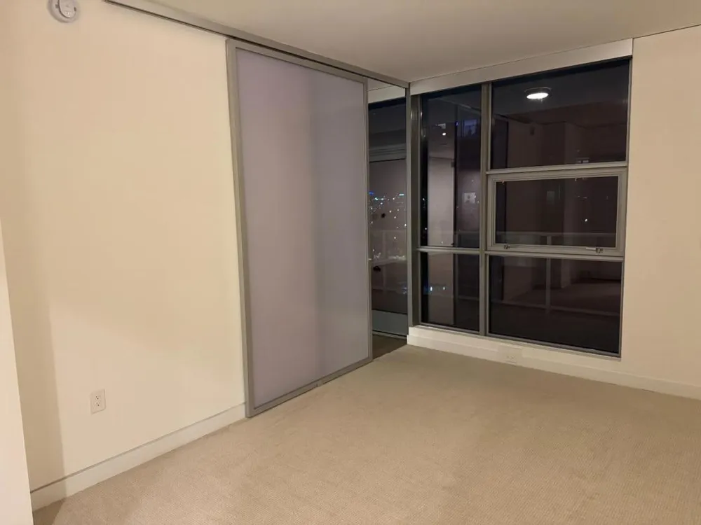 9 Macarthur Place Santa Ana, CA 92707
