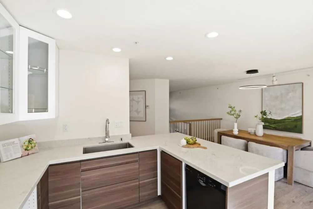 444 San Antonio Road #7B Palo Alto, CA 94306
