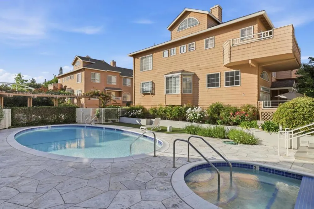 444 San Antonio Road #7B Palo Alto, CA 94306