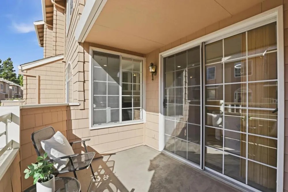 444 San Antonio Road #7B Palo Alto, CA 94306