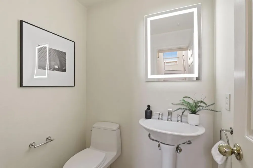 444 San Antonio Road #7B Palo Alto, CA 94306