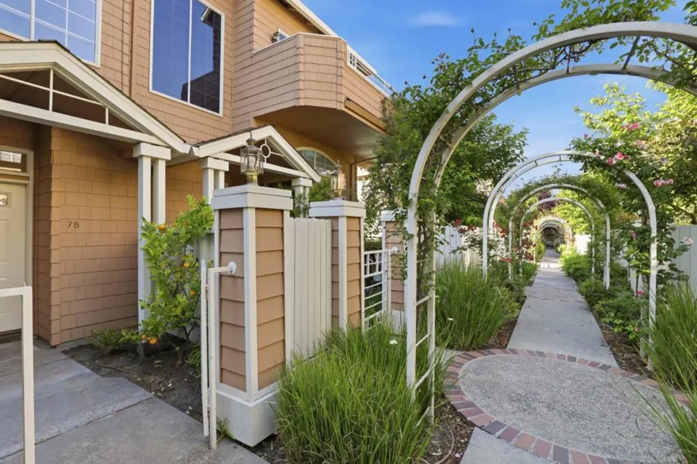 444 San Antonio Road #7B Palo Alto, CA 94306