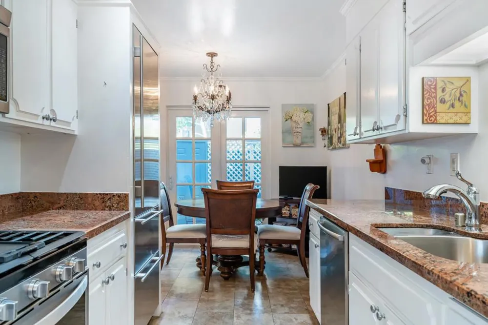 523 Maple Street San Mateo, CA 94402