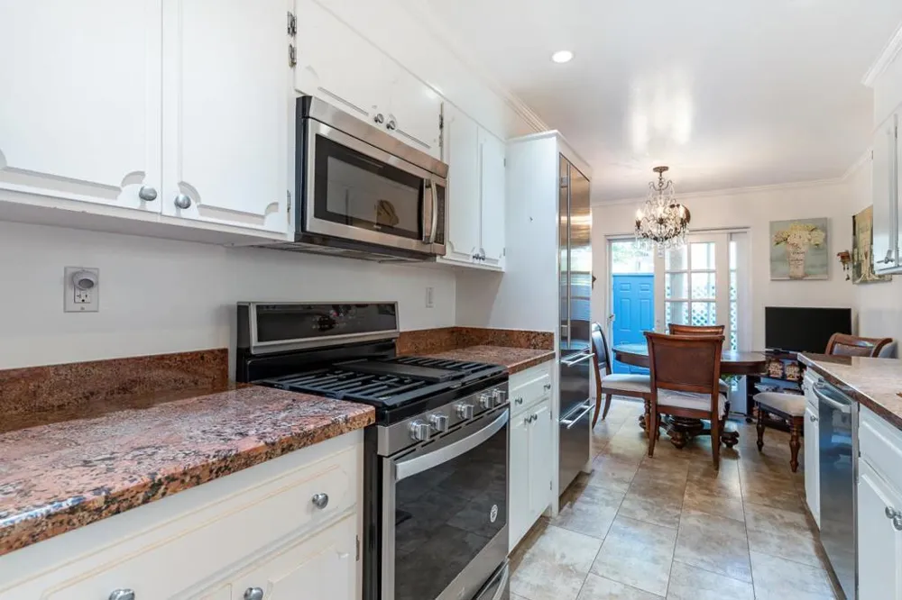 523 Maple Street San Mateo, CA 94402