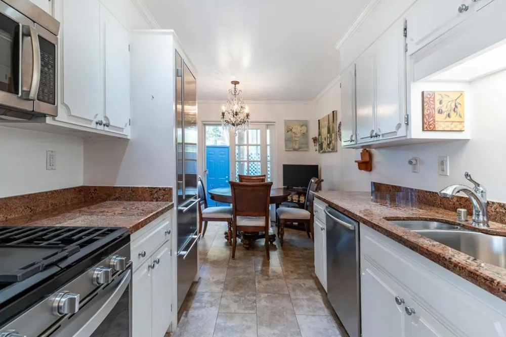 523 Maple Street San Mateo, CA 94402