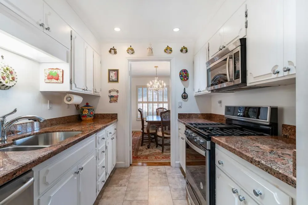 523 Maple Street San Mateo, CA 94402