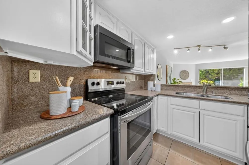 1063 Summershore Court San Jose, CA 95122