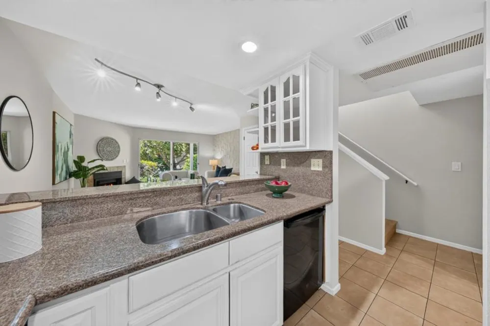 1063 Summershore Court San Jose, CA 95122