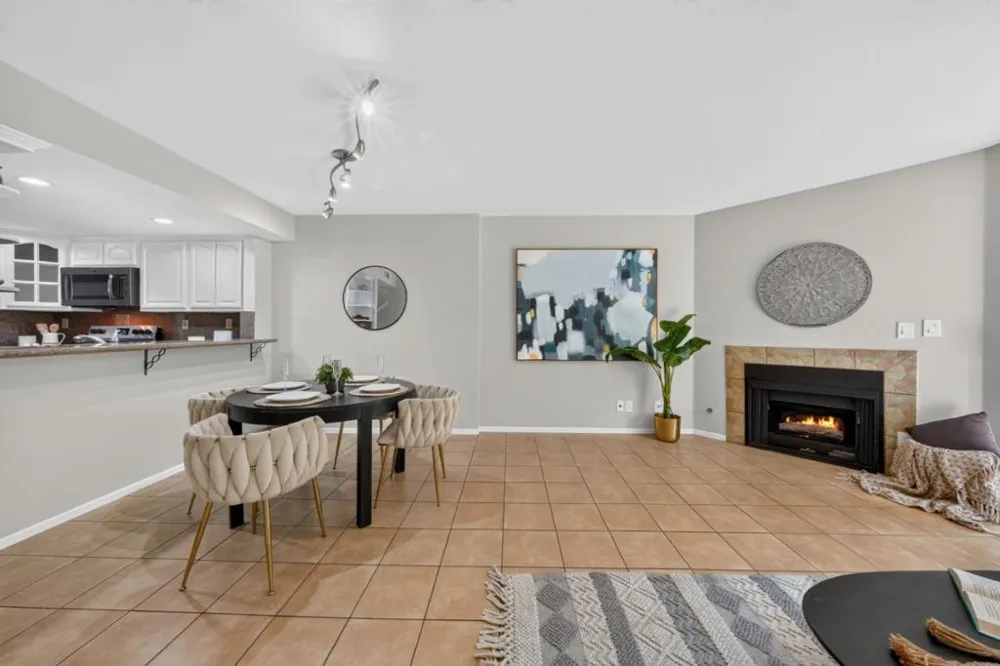 1063 Summershore Court San Jose, CA 95122