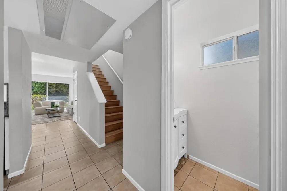 1063 Summershore Court San Jose, CA 95122