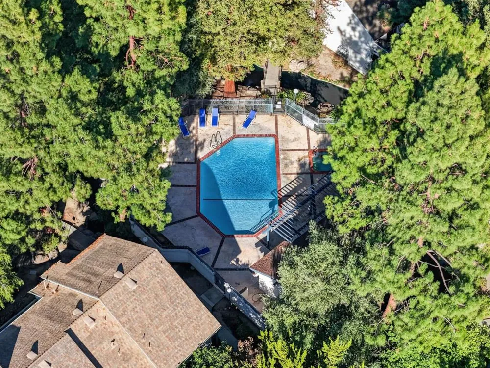 1063 Summershore Court San Jose, CA 95122