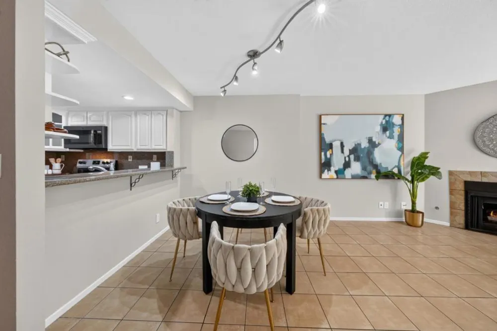 1063 Summershore Court San Jose, CA 95122