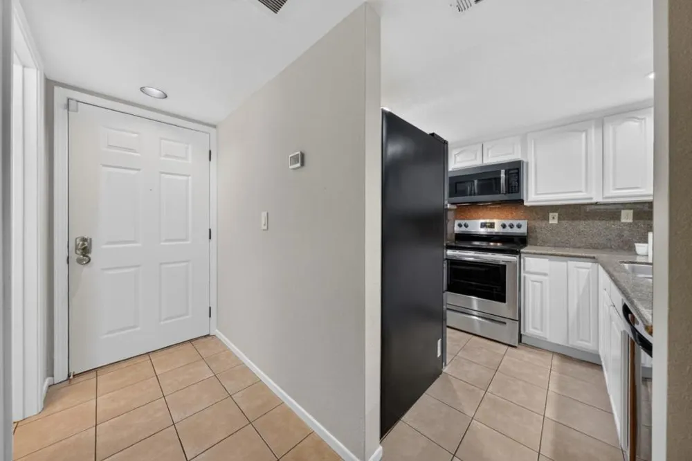 1063 Summershore Court San Jose, CA 95122