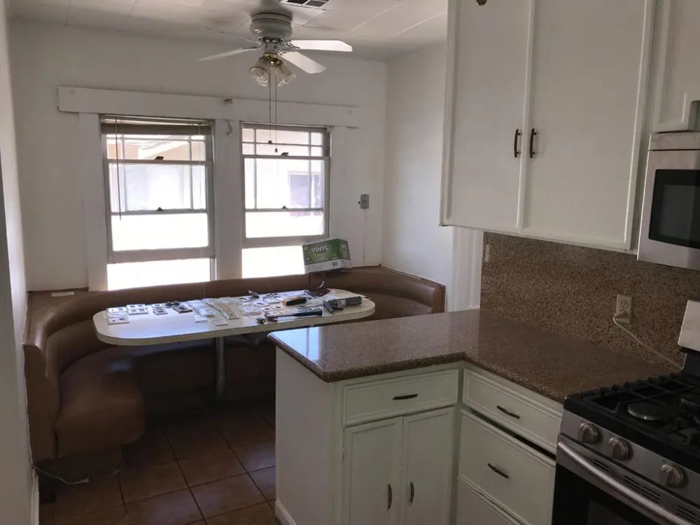 208 Yosemite Avenue Modesto, CA 95351