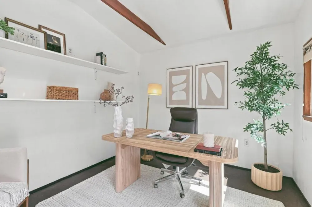3751 Bay Road Menlo Park, CA 94025