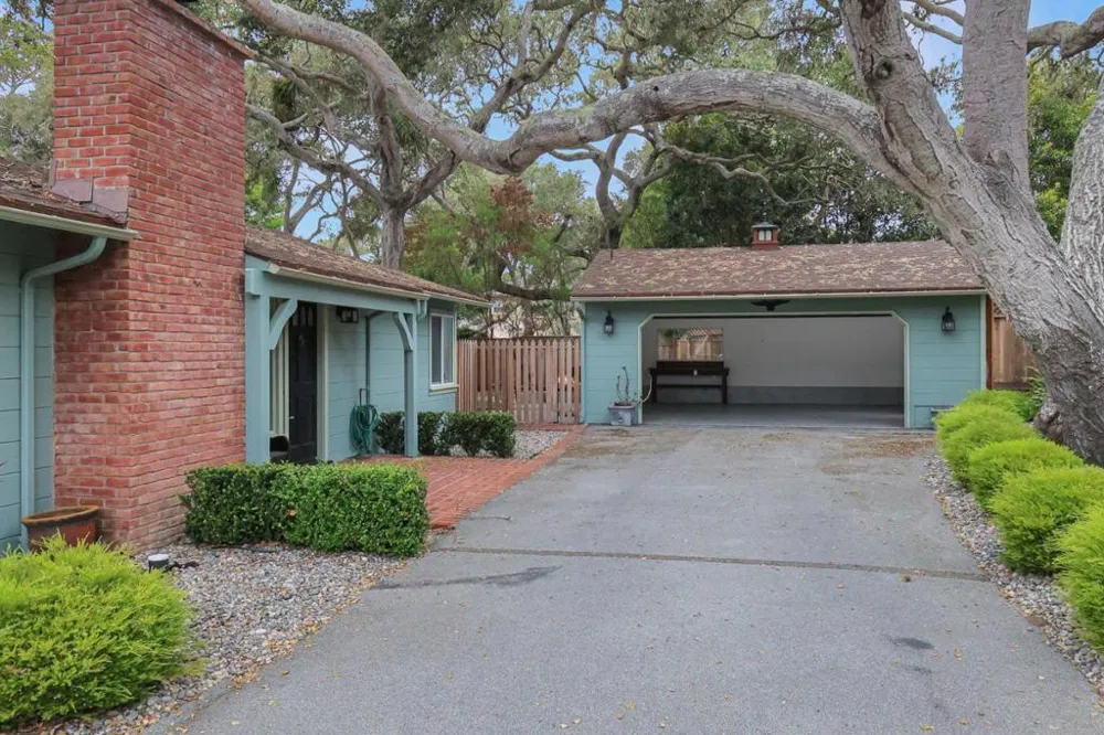 1087 Lariat Lane Pebble Beach, CA 93953