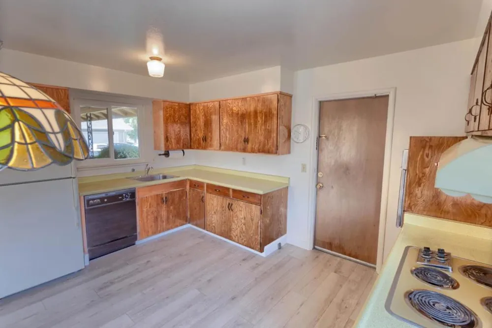 2466 Meridian Avenue San Jose, CA 95124