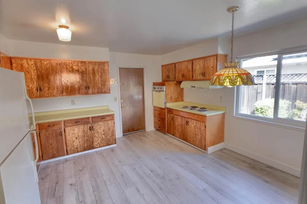 2466 Meridian Avenue San Jose, CA 95124