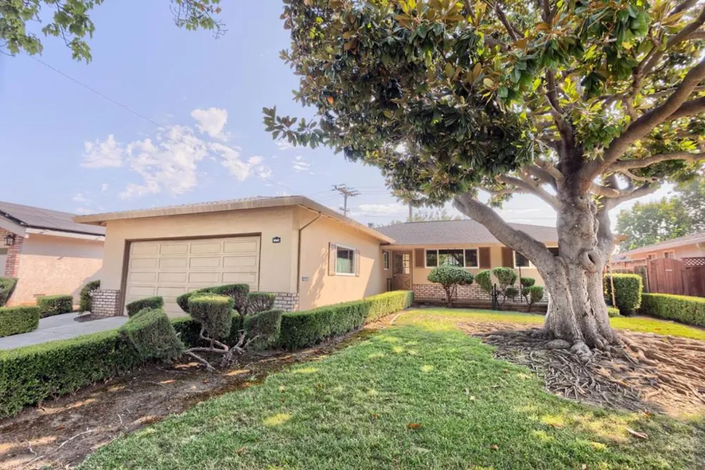 2466 Meridian Avenue San Jose, CA 95124