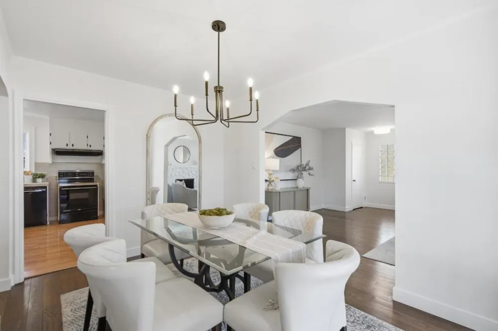2229 Howard Avenue San Carlos, CA 94070
