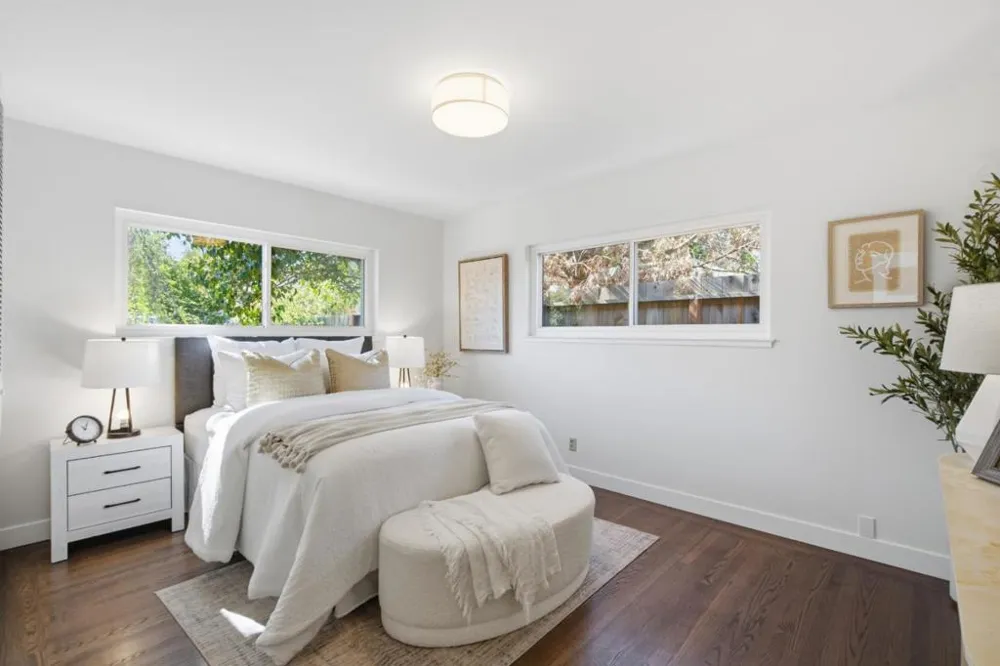 2229 Howard Avenue San Carlos, CA 94070