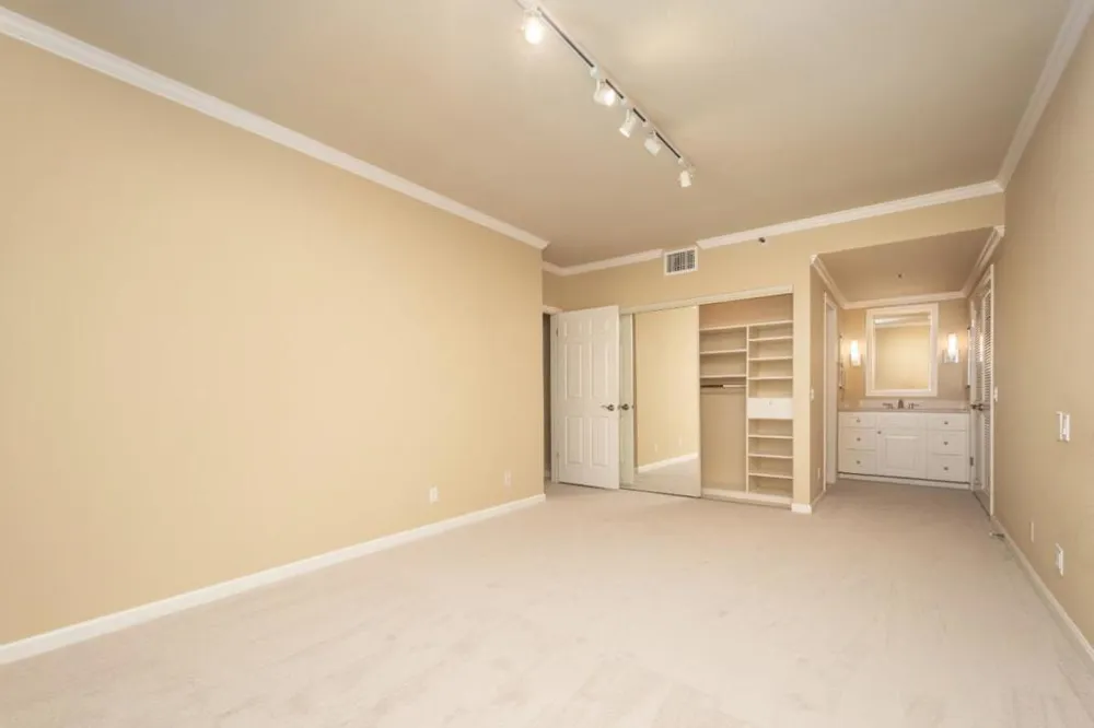 1 Baldwin Avenue #1008 San Mateo, CA 94401