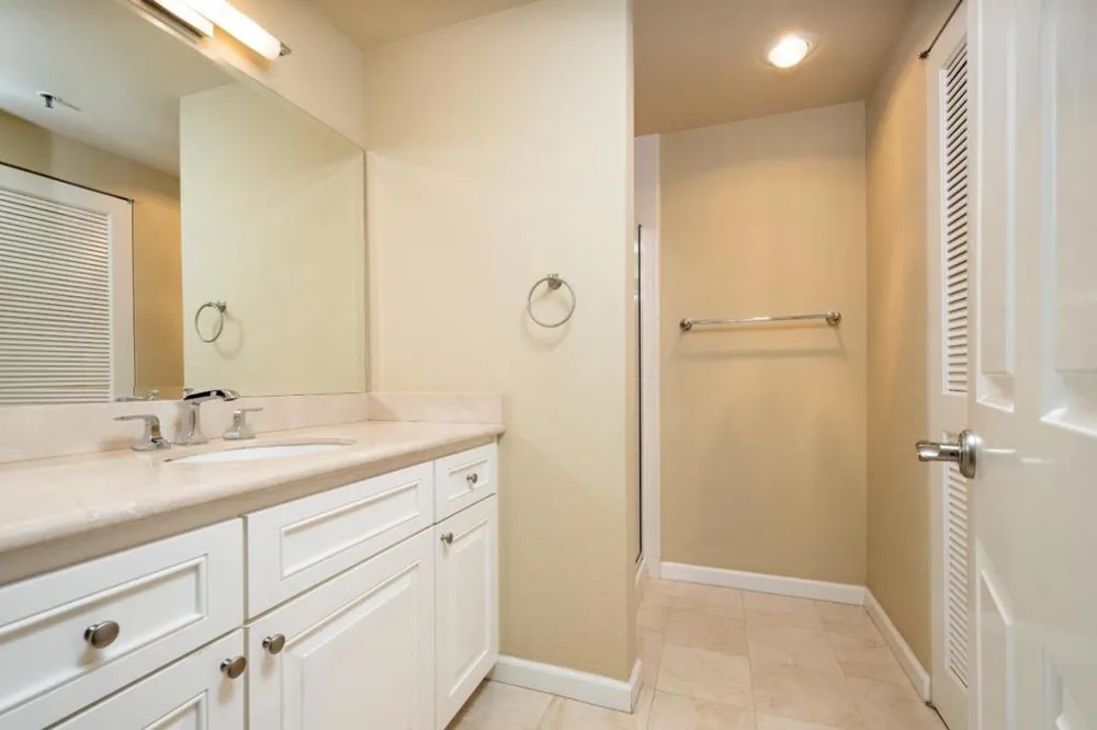 1 Baldwin Avenue #1008 San Mateo, CA 94401