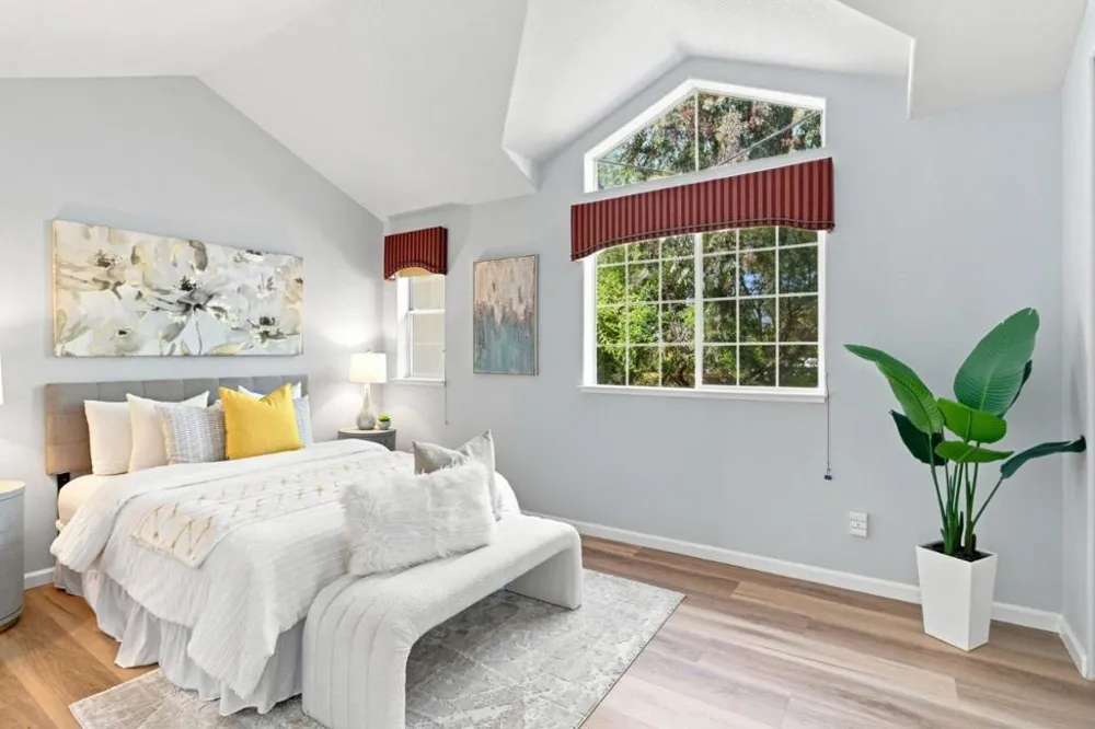 4173 El Camino Real #17 Palo Alto, CA 94306