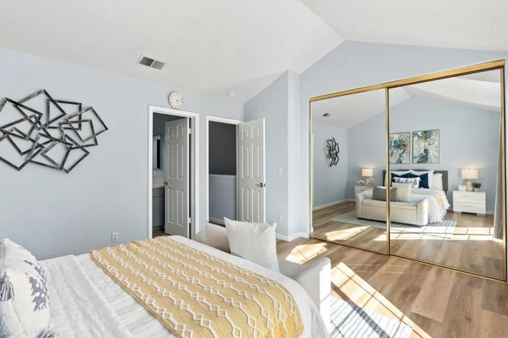 4173 El Camino Real #17 Palo Alto, CA 94306
